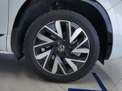 Volkswagen Taos 330TSI FWD R-Line High Performance Edition - ფოტო 6