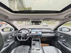 Chery Arrizo 8 PRO 1.6T DCT Luxury Plus - ფოტო 8