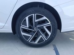 Volkswagen Sagitar 300TSI DSG Excellence Edition - ფოტო 6