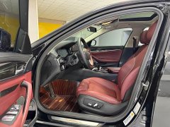 BMW 5 Series 525Li Luxury Package - ფოტო 4