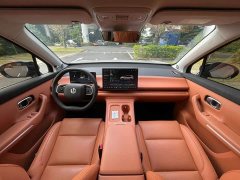 Leapmotor C10 530 Smart Comfort Edition - ფოტო 14