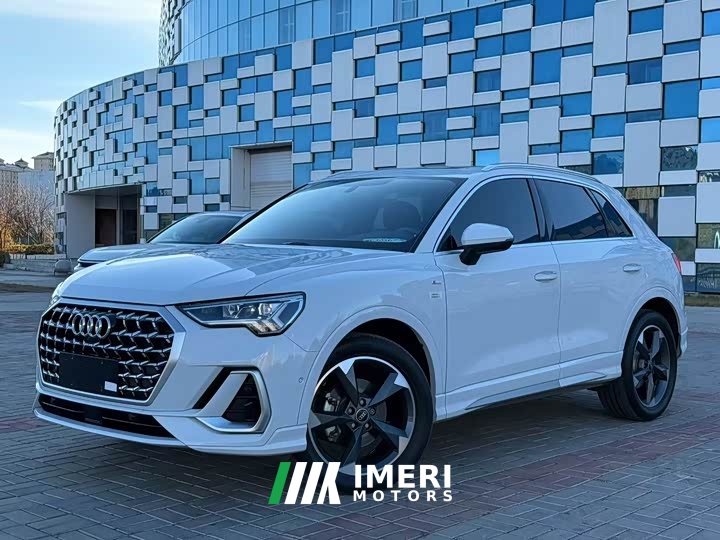 Audi Q3 2023 35 TFSI Fashion Dynamic Edition (1.5T) - ავტომობილი ჩინეთიდან