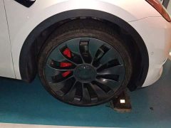 Tesla Model Y 2022 Performance All-Wheel Drive - ფოტო 8