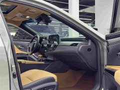 Lexus ES 2022 300h Excellence Edition - ფოტო 10