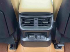 Lexus ES 2022 300h Excellence Edition - ფოტო 14