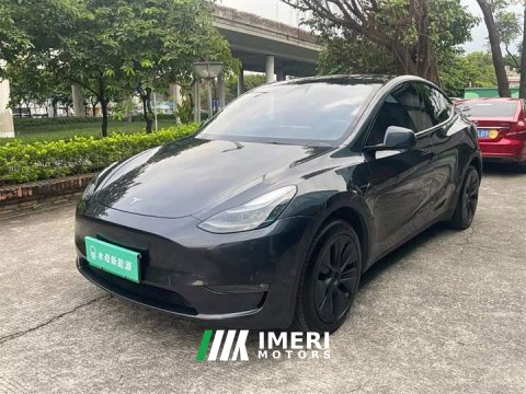 2024 Tesla Model Y Long Range All-Wheel Drive - ავტომობილი ჩინეთიდან