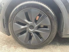 Tesla Model Y Long Range All-Wheel Drive - ფოტო 8