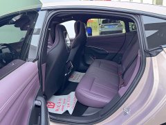 Xiaomi SU7 Rear-Wheel Drive Standard Edition - ფოტო 8