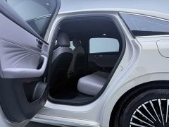 SAIC MG M7 DMH 160km Premium Edition - ფოტო 10