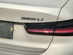 BMW 3 Series 325Li M Sport Package - ფოტო 15