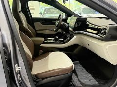 BYD Qin PLUS Glory Edition DM-i 55KM Leading - ფოტო 13