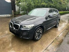 BMW iX3 sDrive40 Premier - ფოტო 1