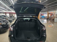 Tesla Model Y 2022 Facelift Rear-Wheel Drive - ფოტო 18