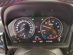 BMW 1 Series 125i M Sport Night Edition - ფოტო 11