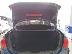 BMW 1 Series 125i M Sport Night Edition - ფოტო 18