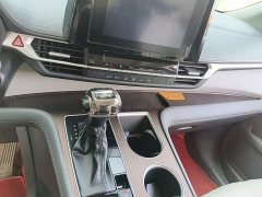 Toyota Sienna 2021 2.5L Hybrid Comfort Edition - ფოტო 12