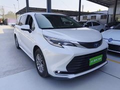 Toyota Sienna 2021 2.5L Hybrid Comfort Edition - ფოტო 3
