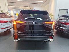 Toyota Crown Venza 2024 2.5L HEV AWD Premium - ფოტო 5