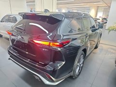 Toyota Crown Venza 2024 2.5L HEV AWD Premium - ფოტო 6