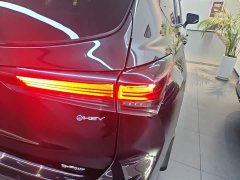 Toyota Crown Venza 2024 2.5L HEV AWD Premium - ფოტო 7