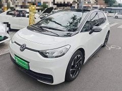 Volkswagen ID.3 Outstanding Edition - ფოტო 1
