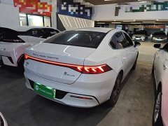 BYD Qin Plus 2021 DM-i 120KM Flagship - ფოტო 6