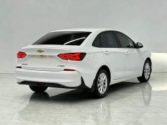 Chevrolet Cruze 1.5L Dual-Clutch Deluxe Edition - ფოტო 6