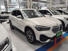 BMW X1 sDrive25Li Leading Edition - ფოტო 3