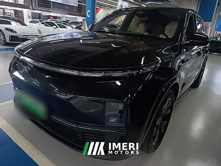 Li Auto L8 Pro - ავტომობილი ჩინეთიდან