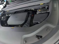Li Auto L8 Pro - ფოტო 19