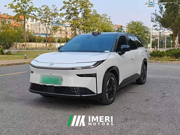 Toyota Platinum Smart 3X 520 Pro LiDAR Edition - ავტომობილი ჩინეთიდან