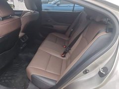 Lexus ES 2021 200 Luxury - ფოტო 16