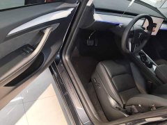 Tesla Model Y Rear-Wheel Drive - ფოტო 15