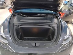 Tesla Model Y Rear-Wheel Drive - ფოტო 19