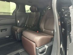 Toyota Gravia 2.5L Hybrid Respect MAX AWD Edition - ფოტო 12