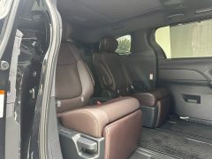 Toyota Gravia 2.5L Hybrid Respect MAX AWD Edition - ფოტო 17
