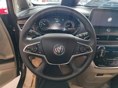 Buick GL8 Land Business Class Smart Edition - ფოტო 10