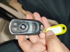 Buick GL8 Land Business Class Smart Edition - ფოტო 8