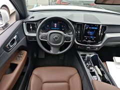 Volvo XC60 B5 AWD Smart Luxury Edition - ფოტო 14