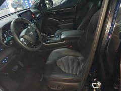 Toyota Crown Venza 2022 2.5L HEV AWD Premium - ფოტო 14