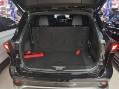 Toyota Crown Venza 2022 2.5L HEV AWD Premium - ფოტო 18