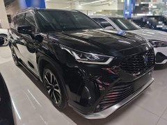Toyota Crown Venza 2022 2.5L HEV AWD Premium - ფოტო 3