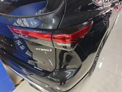 Toyota Crown Venza 2022 2.5L HEV AWD Premium - ფოტო 7