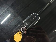 Toyota Crown Venza 2022 2.5L HEV AWD Premium - ფოტო 8