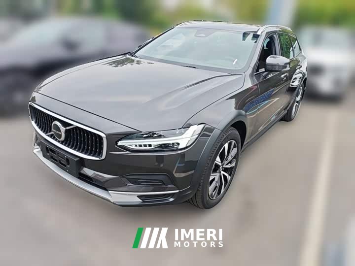 Volvo V90 Cross Country B5 AWD Plus - ავტომობილი ჩინეთიდან
