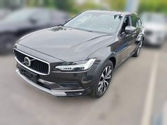 Volvo V90 Cross Country B5 AWD Plus - ფოტო 1