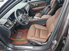 Volvo V90 Cross Country B5 AWD Plus - ფოტო 19