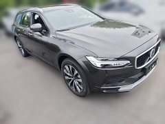Volvo V90 Cross Country B5 AWD Plus - ფოტო 5