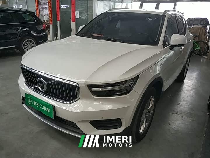 Volvo XC40 T4 AWD Smart Fashion Edition - ავტომობილი ჩინეთიდან
