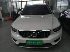 Volvo XC40 T4 AWD Smart Fashion Edition - ფოტო 2
